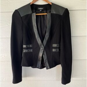 Bebe black leather trim eyelet grommet rivet edgy blazer jacket size 6